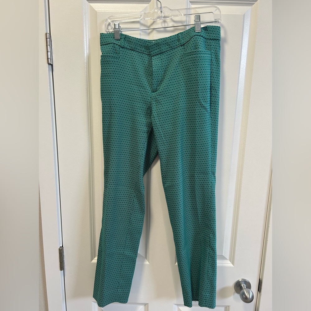 Banana republic Sloan. Green print pants.